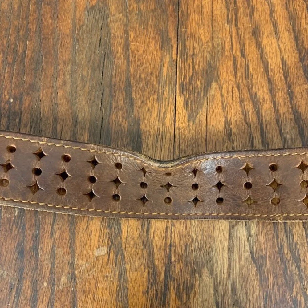 Vintage 70s Levi's Brown Belt Brass Toned Logo Buckle Oil Tanned Harness Size 32